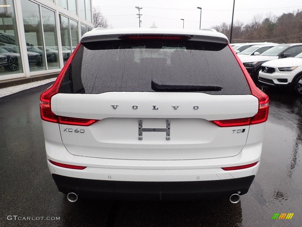2020 XC60 T5 AWD Momentum - Ice White / Charcoal photo #3