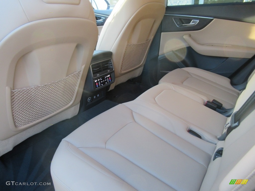 Pando Gray Interior 2019 Audi Q8 55 Prestige quattro Photo #136969980