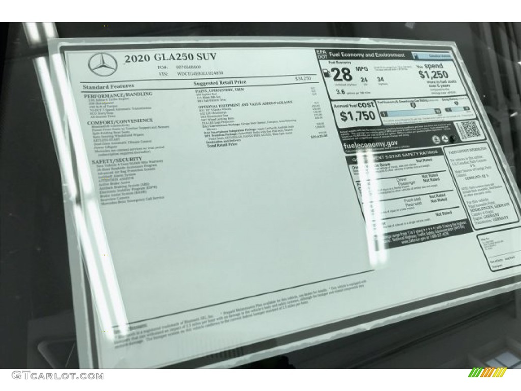 2020 Mercedes-Benz GLA 250 Window Sticker Photos