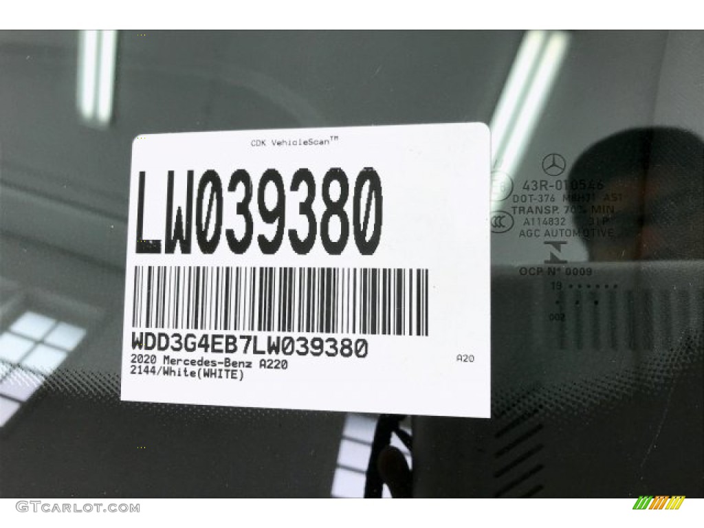 2020 A 220 Sedan - Digital White Metallic / Macchiato Beige photo #11