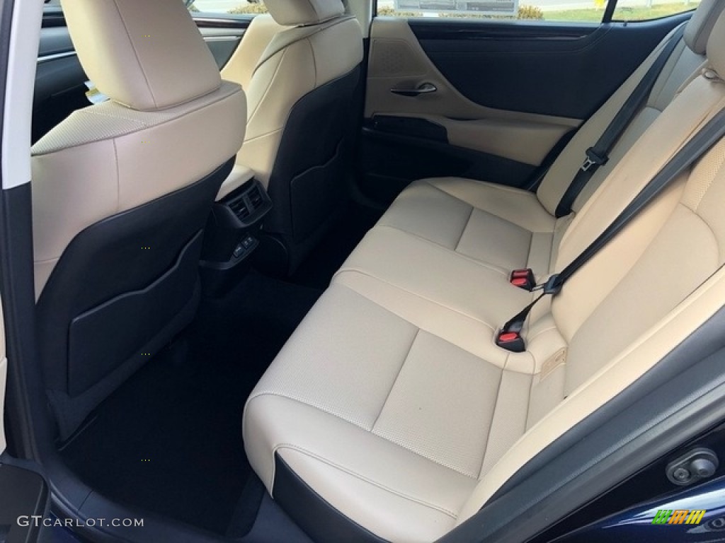 2020 Lexus ES 300h Rear Seat Photo #136978144