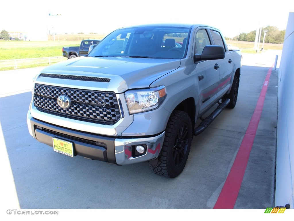 2020 Tundra TSS Off Road CrewMax 4x4 - Cement / Black photo #4