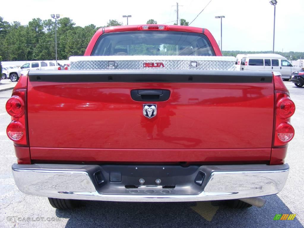 2007 Ram 1500 SXT Quad Cab - Inferno Red Crystal Pearl / Medium Slate Gray photo #7