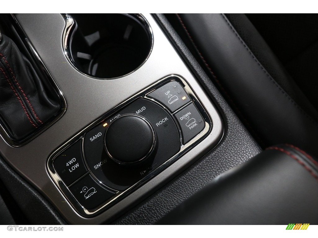 2020 Grand Cherokee Trailhawk 4x4 - Sting-Gray / Ruby Red/Black photo #19