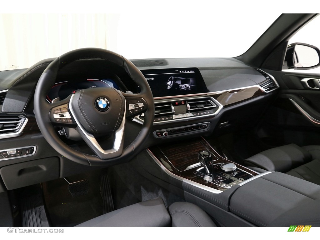 2020 BMW X5 xDrive40i Dashboard Photos