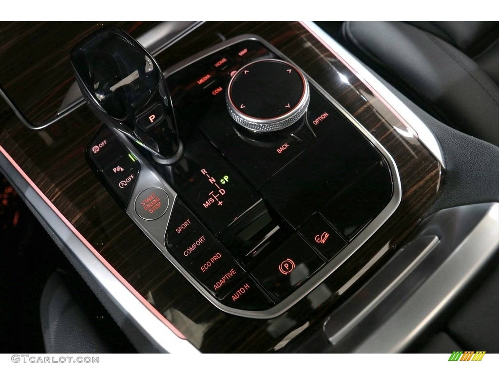 2020 BMW X5 xDrive40i Controls Photos