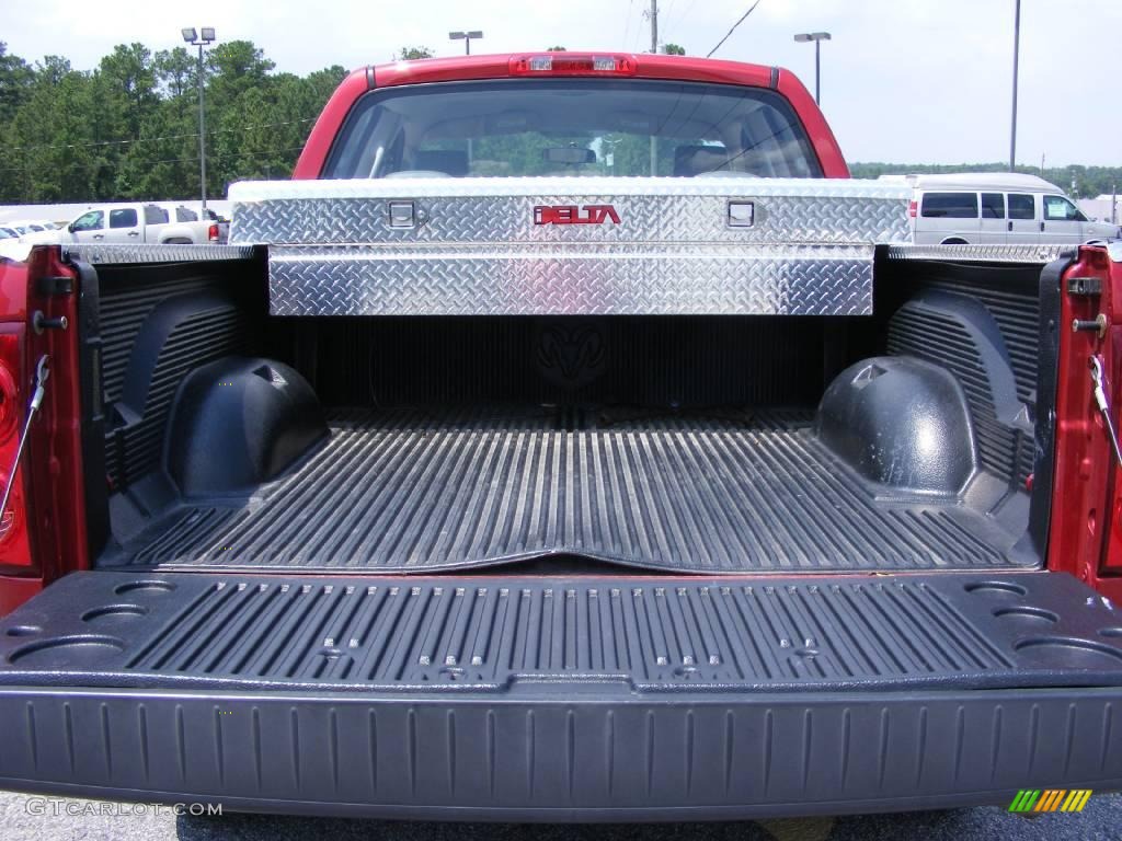 2007 Ram 1500 SXT Quad Cab - Inferno Red Crystal Pearl / Medium Slate Gray photo #16