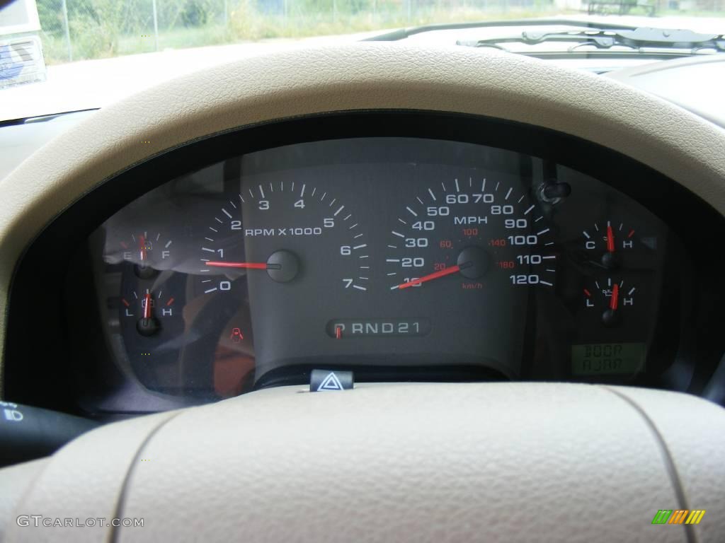 2005 F150 XLT SuperCab - Arizona Beige Metallic / Tan photo #39