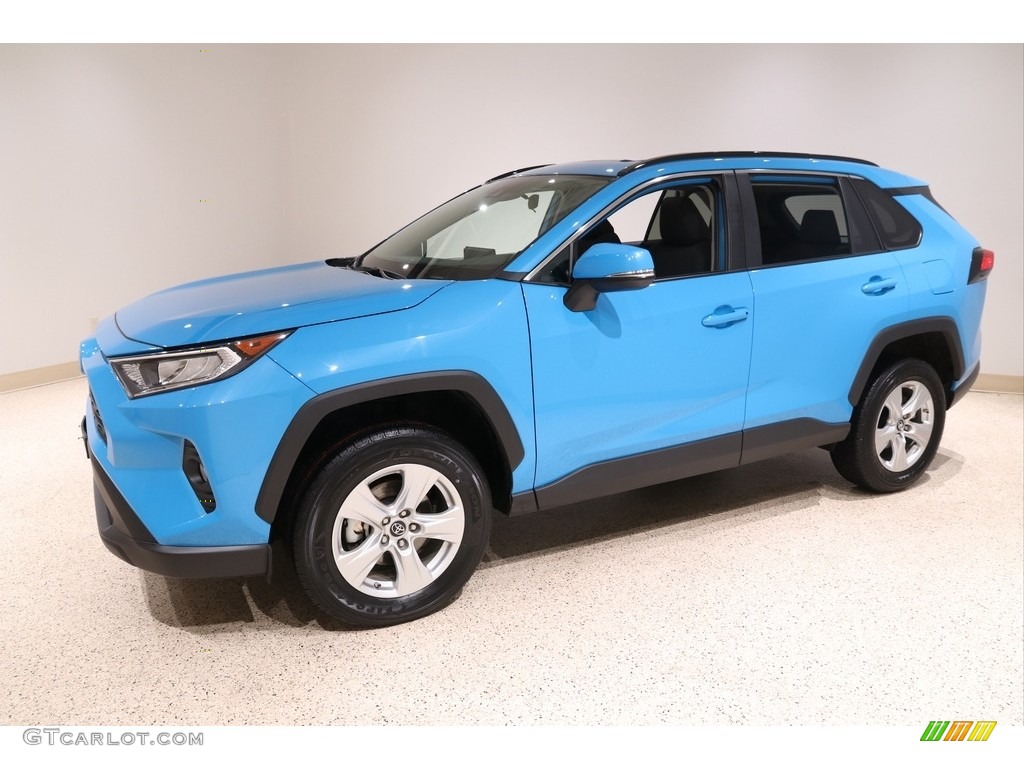 Blue Flame 2019 Toyota RAV4 XLE AWD Exterior Photo #136983457