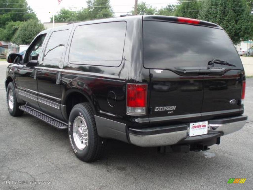 2003 Excursion XLT - Black / Medium Flint photo #6