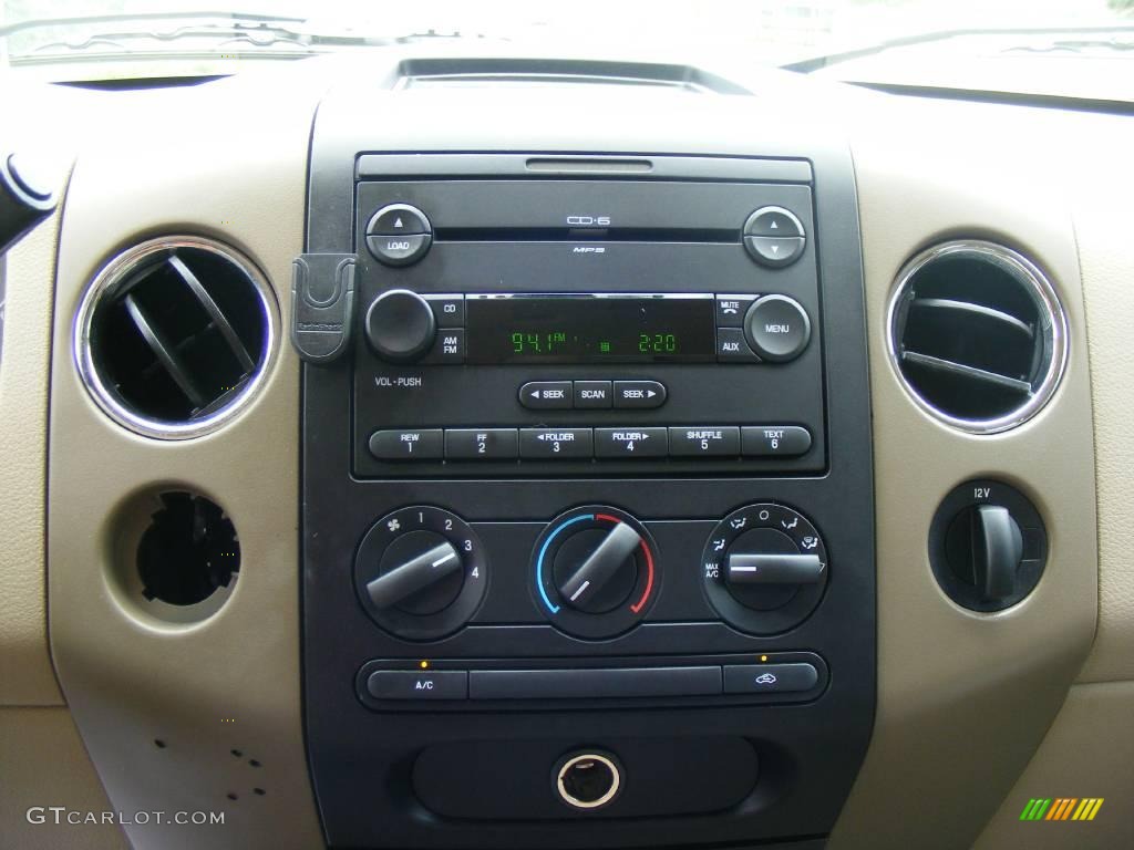 2005 F150 XLT SuperCrew - Aspen Green Metallic / Tan photo #33