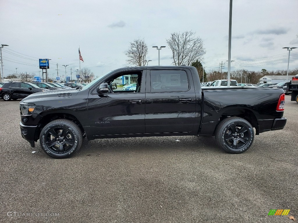 Diamond Black Crystal Pearl 2020 Ram 1500 Big Horn Night Edition Crew Cab 4x4 Exterior Photo #136994374