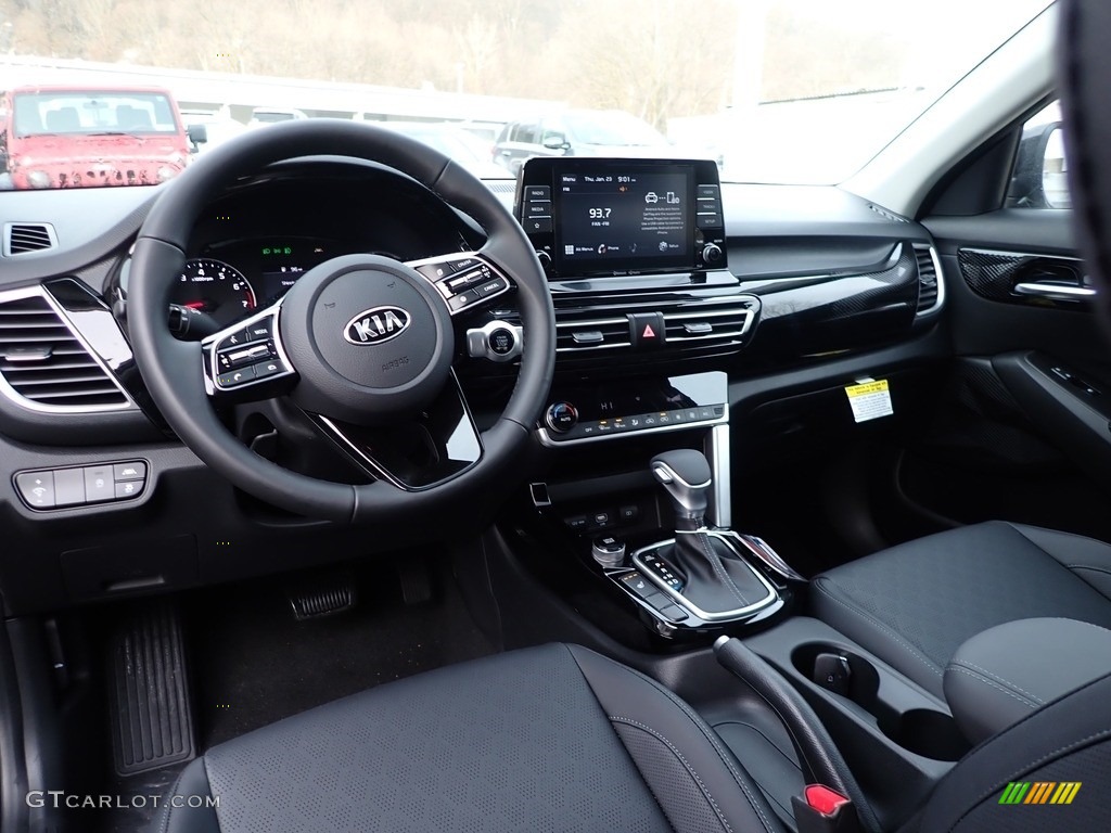 Black Interior 2021 Kia Seltos EX AWD Photo #136994923