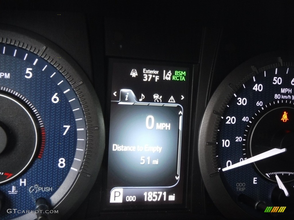 2020 Toyota Sienna XLE Gauges Photos