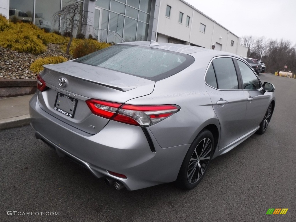 2019 Camry SE - Celestial Silver Metallic / Black photo #9