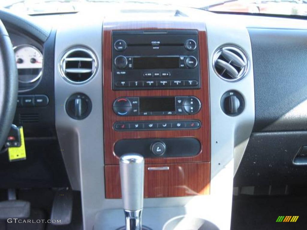 2005 F150 Lariat SuperCab 4x4 - Dark Toreador Red Metallic / Black photo #24