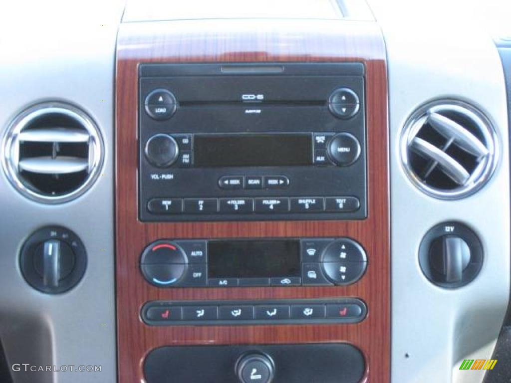 2005 F150 Lariat SuperCab 4x4 - Dark Toreador Red Metallic / Black photo #25