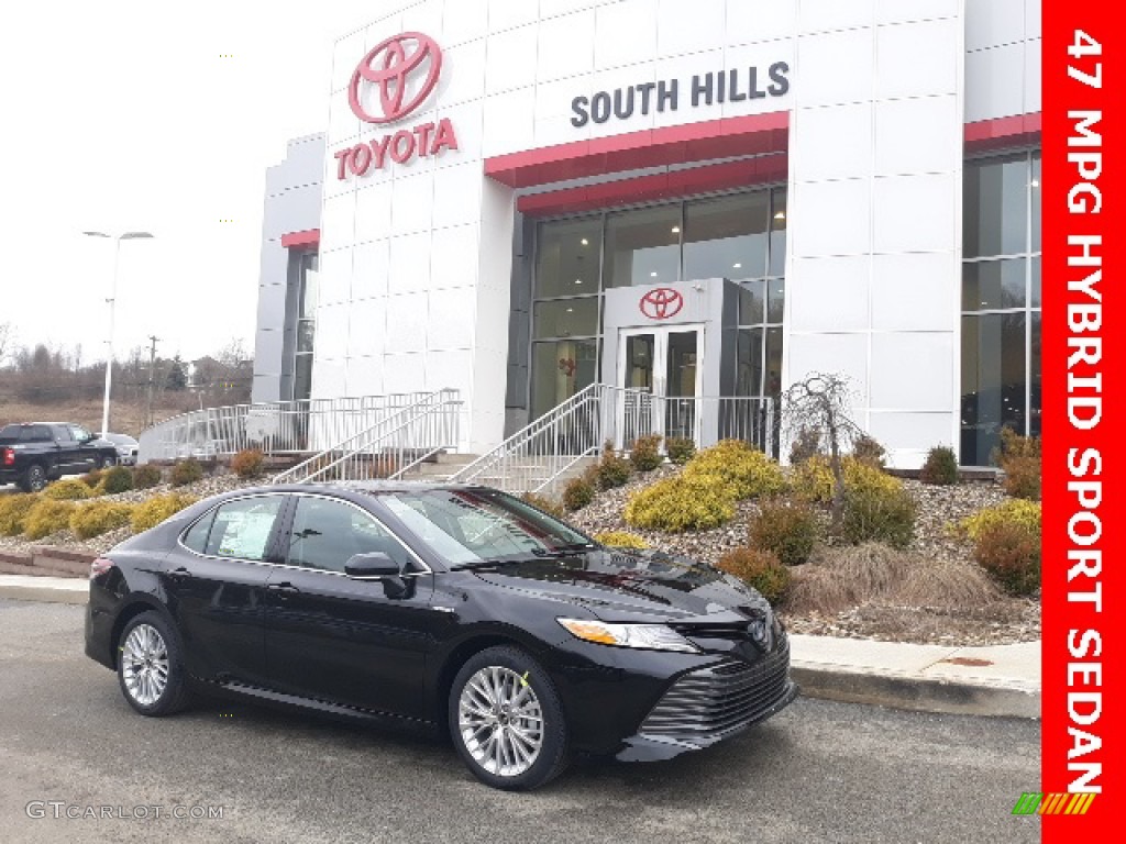 2020 Camry Hybrid XLE - Midnight Black Metallic / Black photo #1