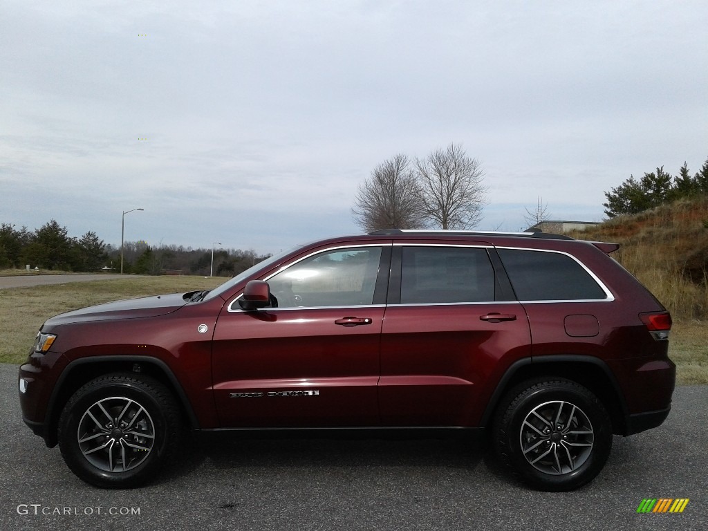 Velvet Red Pearl Jeep Grand Cherokee