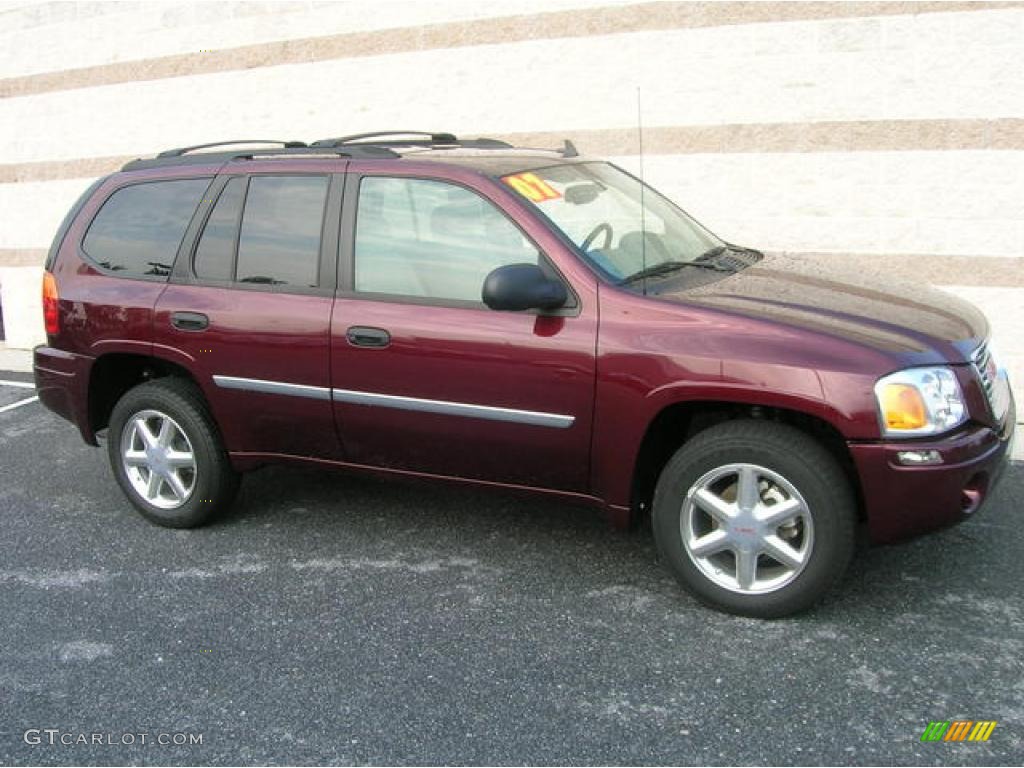 2007 Envoy SLE - Cranberry Red Metallic / Light Gray photo #1