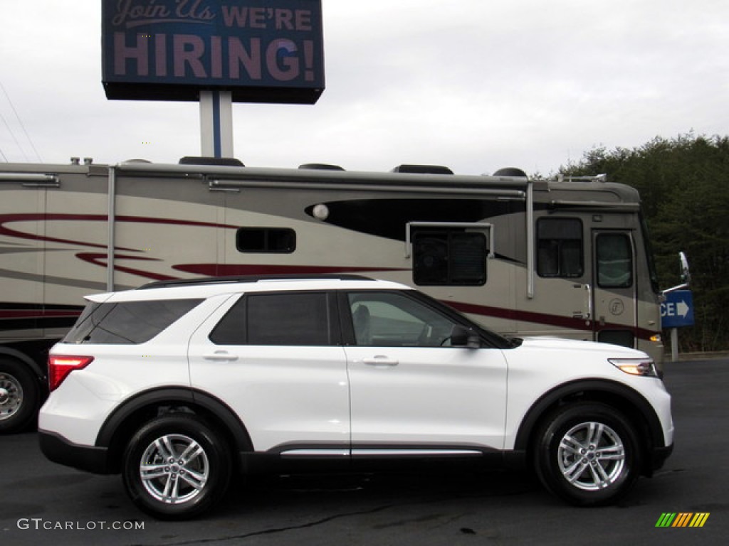 2020 Explorer XLT 4WD - Oxford White / Ebony photo #6