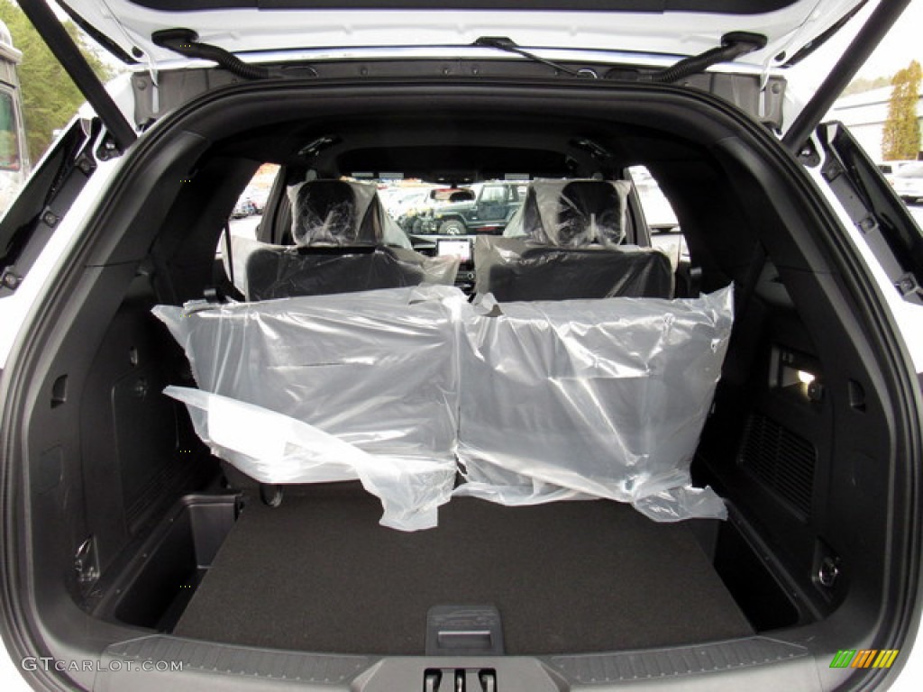 2020 Explorer XLT 4WD - Oxford White / Ebony photo #14