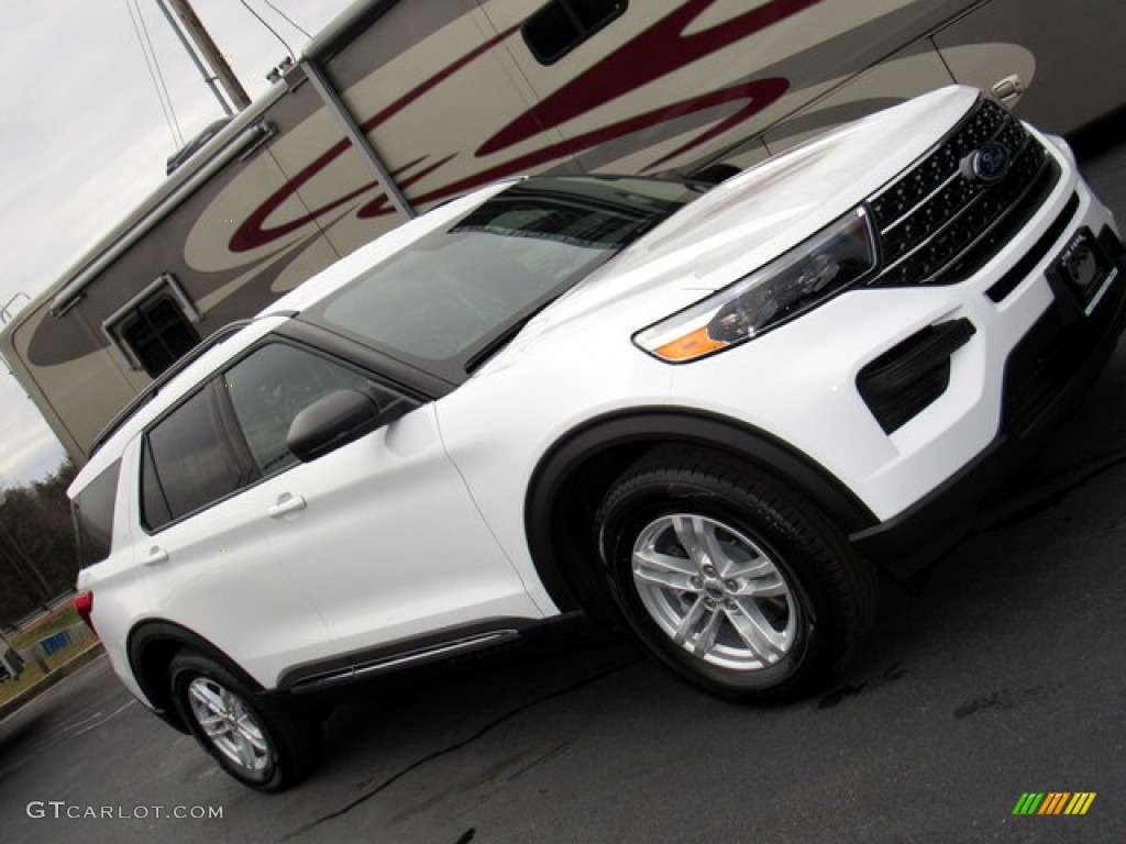 2020 Explorer XLT 4WD - Oxford White / Ebony photo #30