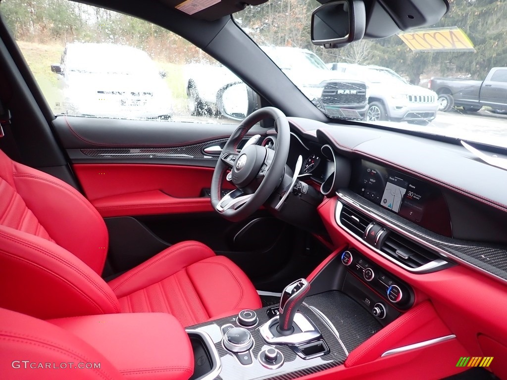 2020 Alfa Romeo Stelvio TI Sport AWD Black/Red Dashboard Photo #137035074