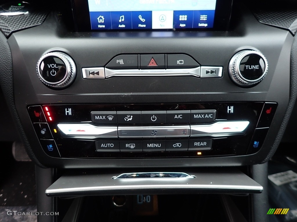 2020 Ford Explorer ST 4WD Controls Photo #137039943