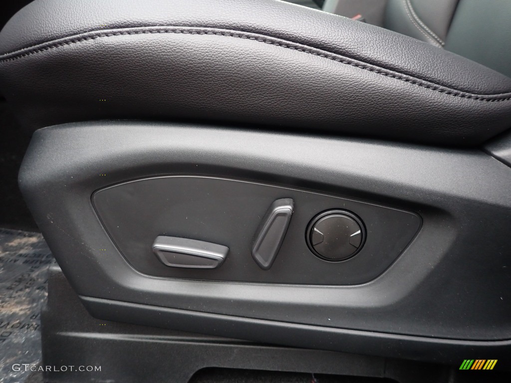 2020 Explorer XLT 4WD - Rapid Red Metallic / Sandstone photo #12