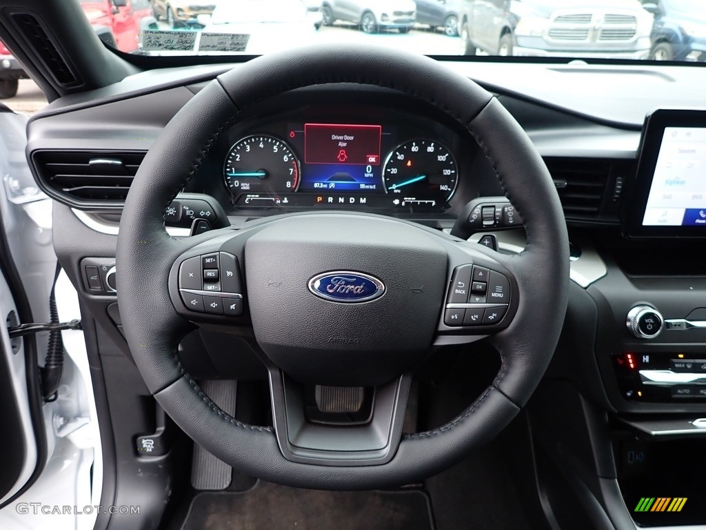 2020 Ford Explorer XLT 4WD Ebony Steering Wheel Photo #137042016