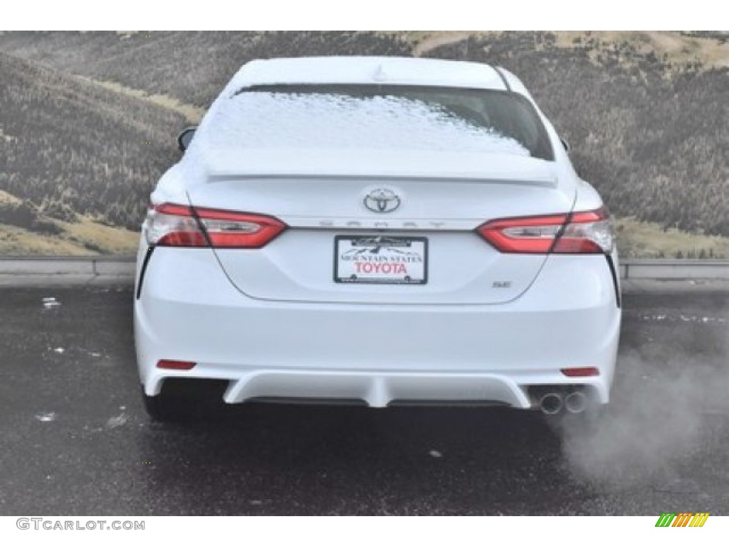 2020 Camry SE - Super White / Ash photo #4