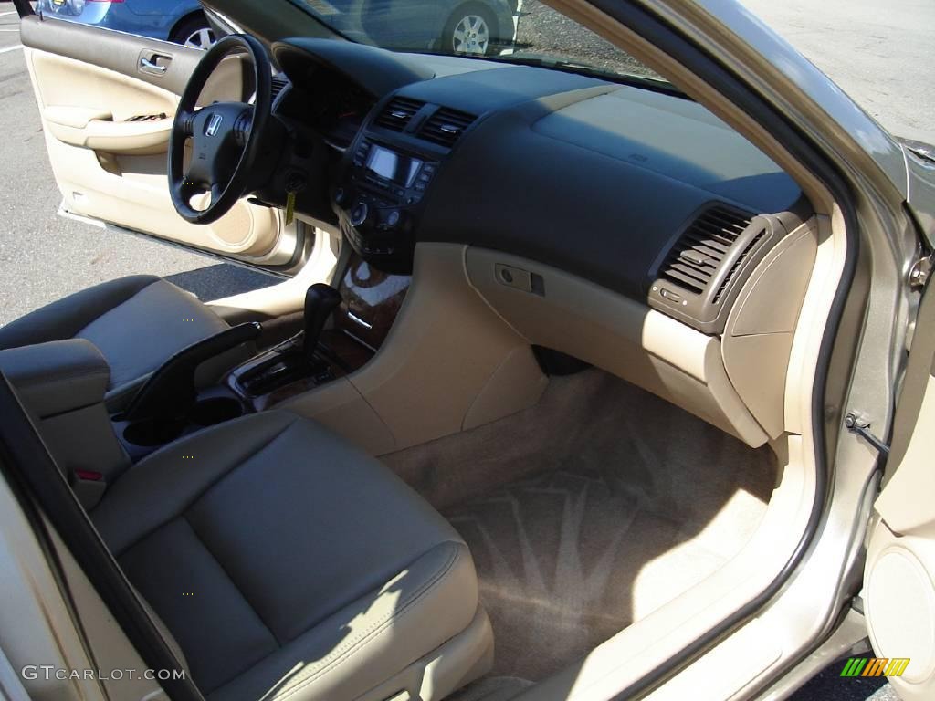 2003 Accord EX V6 Sedan - Desert Mist Metallic / Ivory photo #19