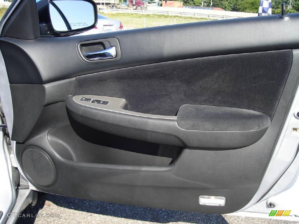 2003 Accord EX Sedan - Satin Silver Metallic / Black photo #19