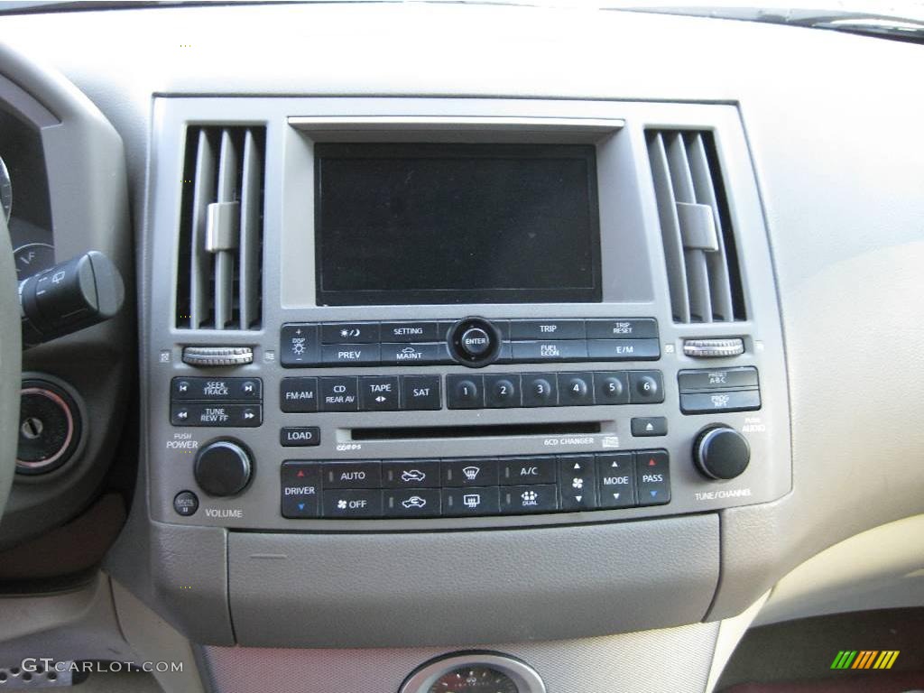 2005 FX 35 - Ivory Pearl White / Willow photo #13