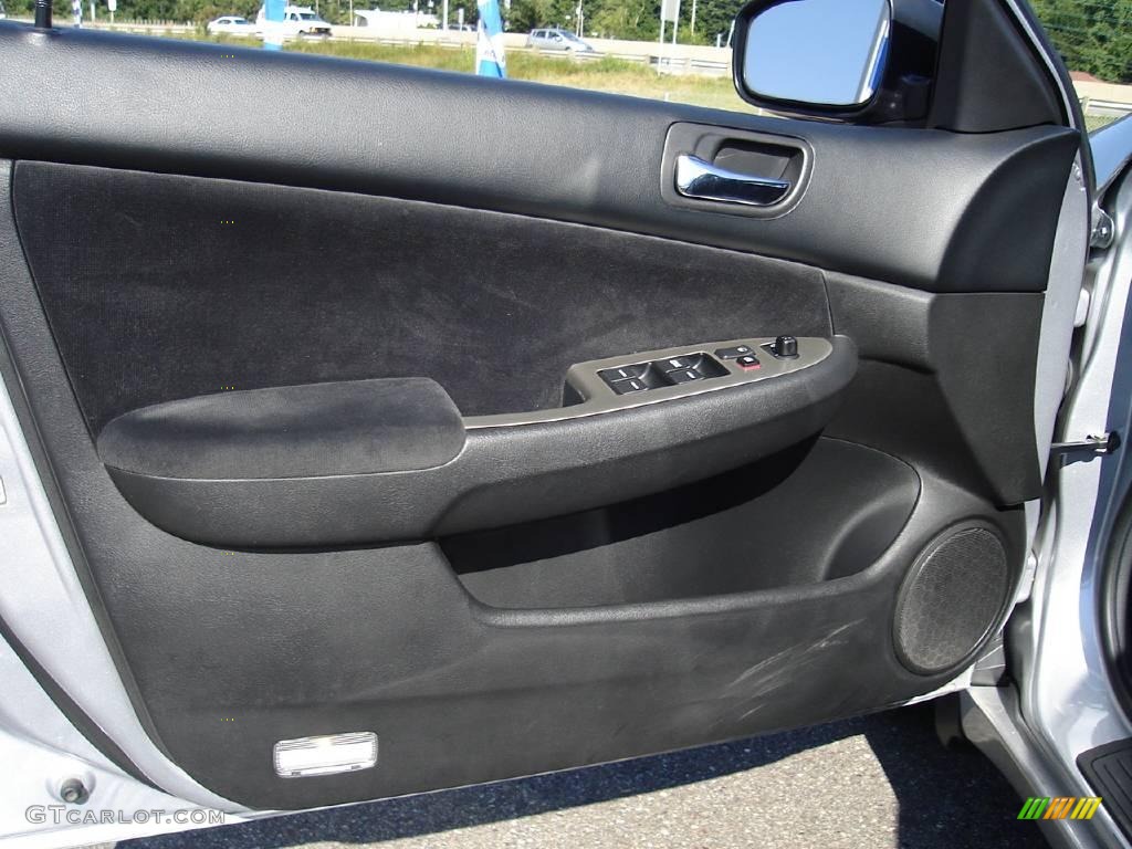 2003 Accord EX Sedan - Satin Silver Metallic / Black photo #21