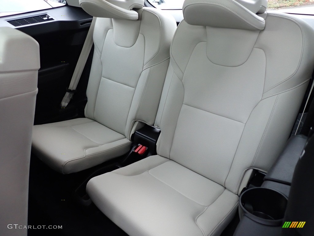 Charcoal Interior 2019 Volvo XC90 T6 AWD Momentum Photo #137056929