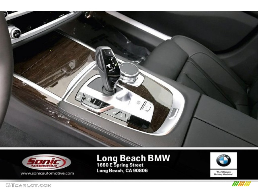 2020 7 Series 740i Sedan - Black Sapphire Metallic / Black photo #6
