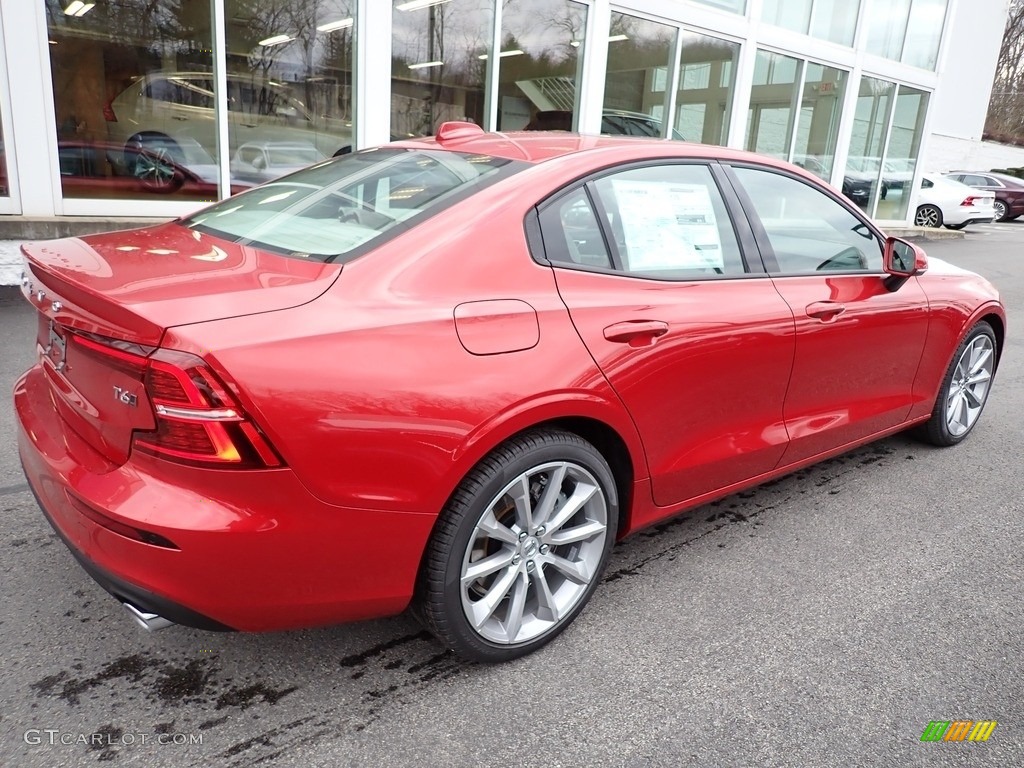 Fusion Red Metallic 2020 Volvo S60 T6 AWD Momentum Exterior Photo #137057736