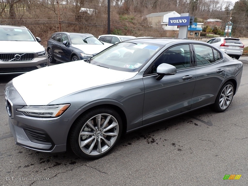 Osmium Gray Metallic 2020 Volvo S60 T6 AWD Momentum Exterior Photo #137058261
