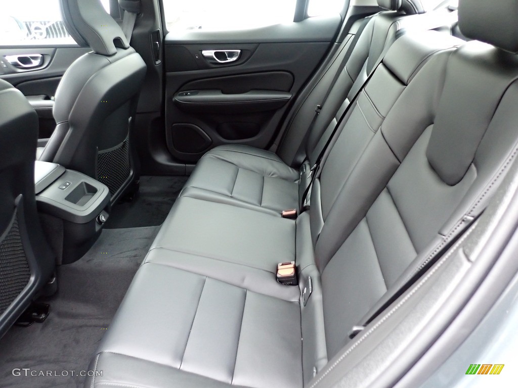 2020 Volvo S60 T6 AWD Momentum Rear Seat Photo #137058345