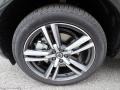 2020 Volvo XC60 T6 AWD Momentum Wheel and Tire Photo