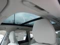 Sunroof of 2020 XC60 T6 AWD Momentum