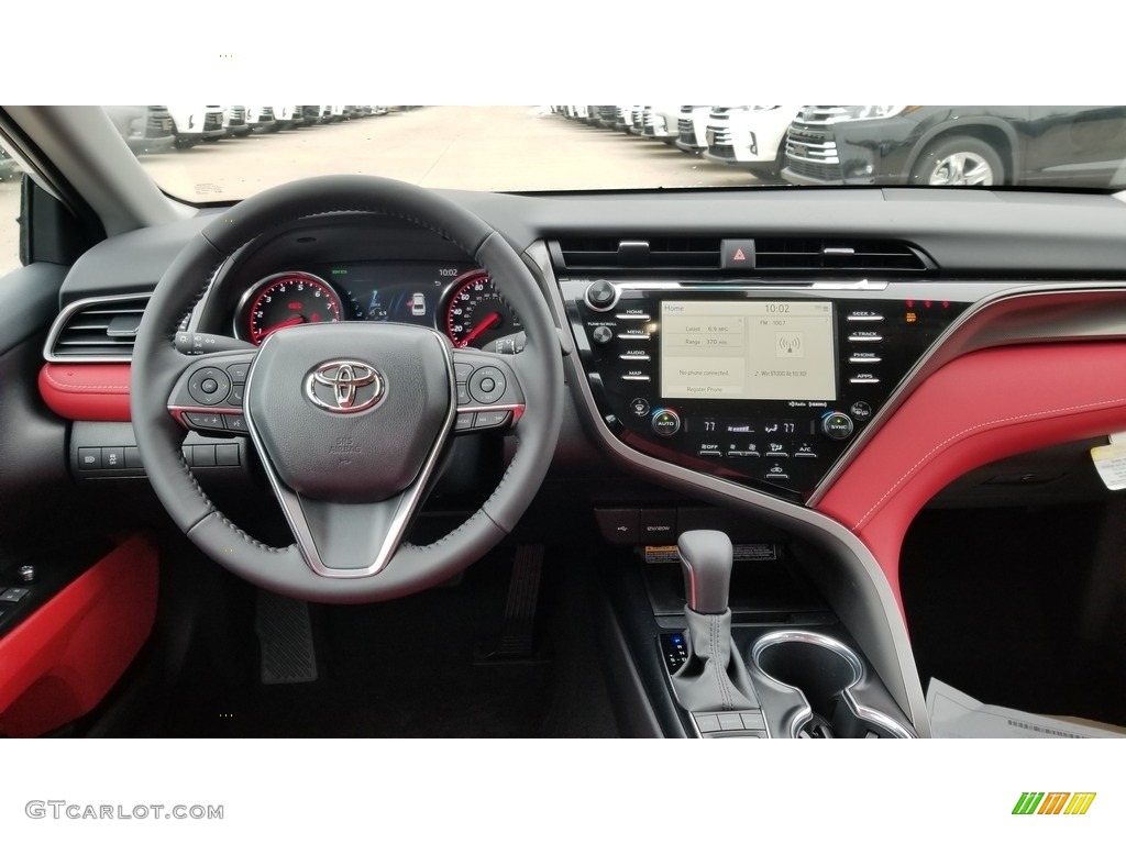 2020 Toyota Camry XSE Cockpit Red Dashboard Photo #137064012