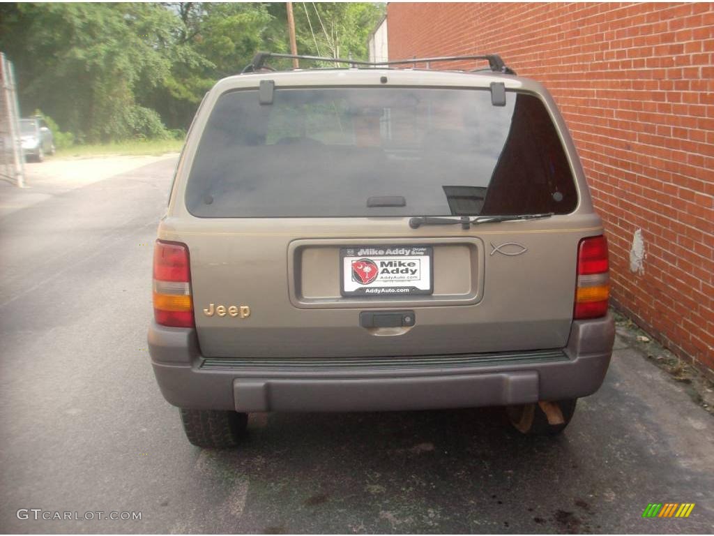 1997 Grand Cherokee Laredo - Char Gold Satin Glow / Agate Black photo #4