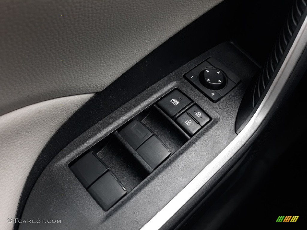 2020 RAV4 XLE AWD - Magnetic Gray Metallic / Light Gray photo #8