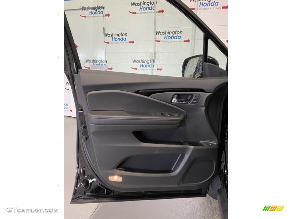 2020 Honda Ridgeline RTL-E AWD Black Door Panel Photo #137069349