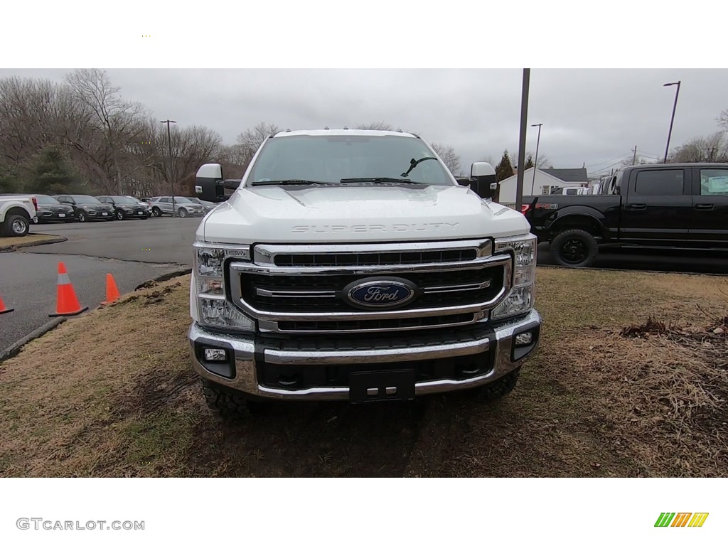 2020 F250 Super Duty Lariat Crew Cab 4x4 Tremor Off-Road Package - Oxford White / Medium Earth Gray photo #2