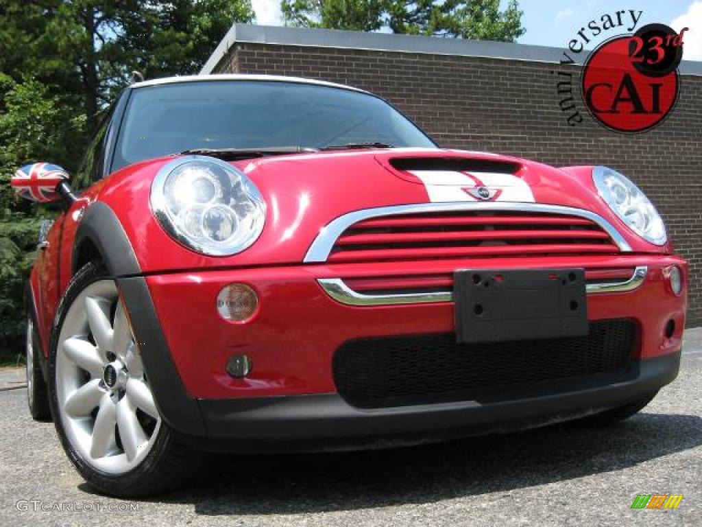 2005 Cooper S Hardtop - Chili Red / Black/Panther Black photo #1
