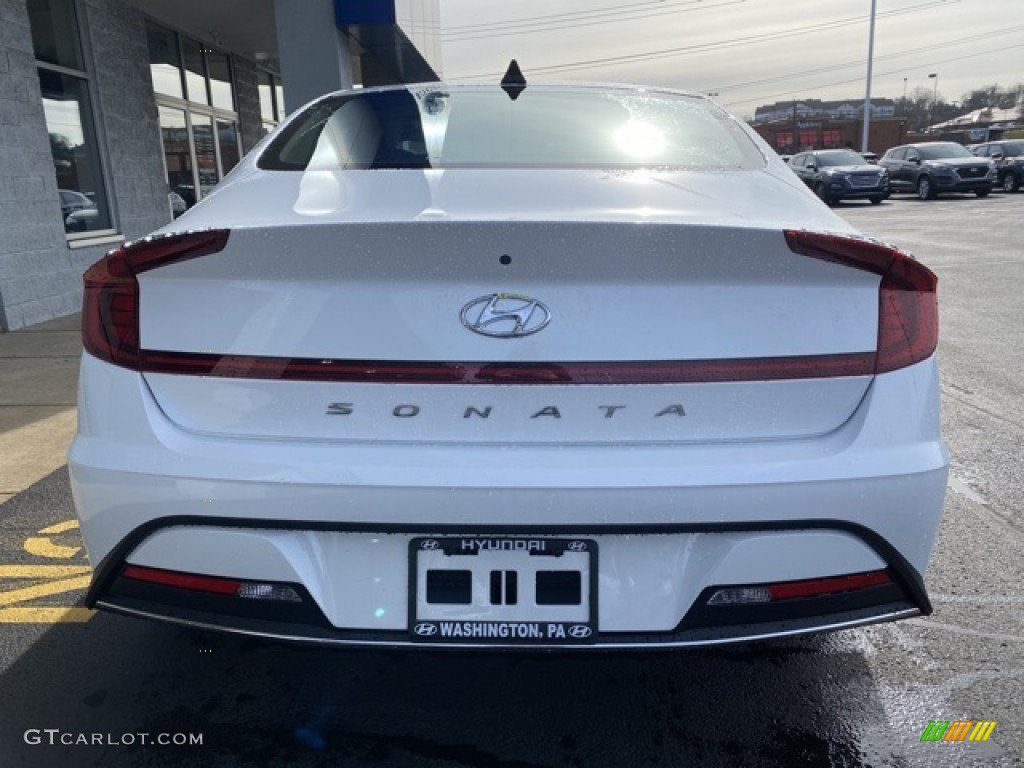 2020 Sonata SE - Quartz White / Black photo #4